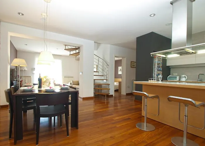 Isabella 2103 بولا