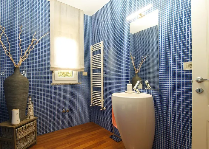 Isabella 2103 * بولا