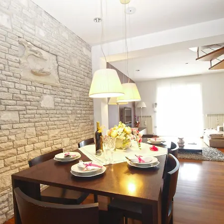 펜션 Isabella 2103 *