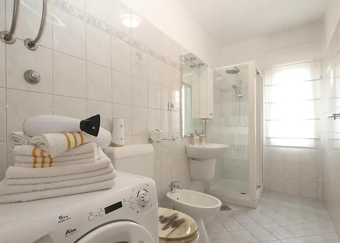 Isabella 2103 * Pula