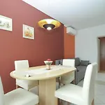 Isabella 2103 Póla